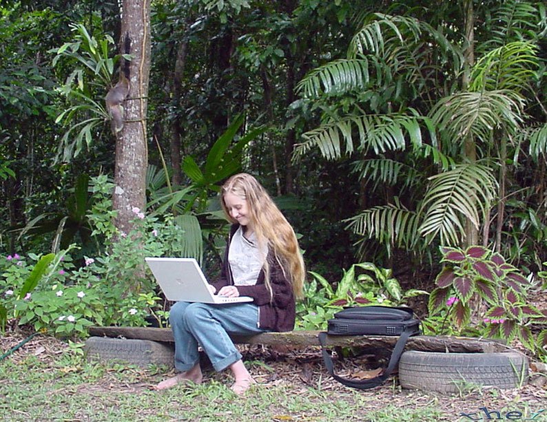 Bronwen & Laptop